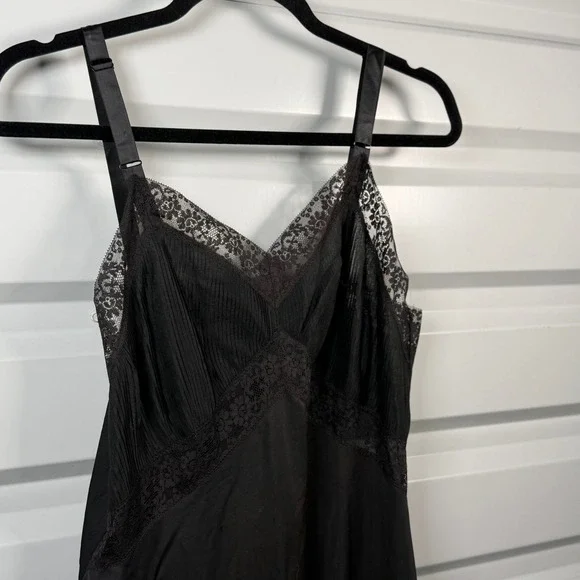 Vintage Black Lace Trim Pleated Slip Dress Midi Length Adjustable Straps Small - Picture 6 of 6